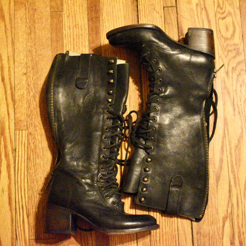 Freebird by Steve Madden Granny Boot